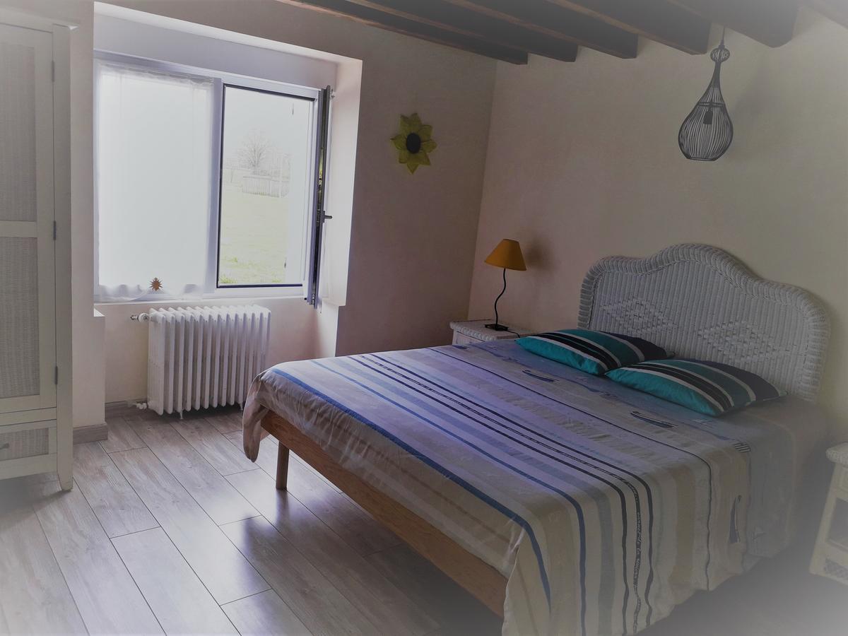 Vendrennes Chez Florymarysol Bed and Breakfast Eksteriør billede